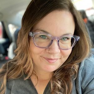 Meet your Posher, Abby